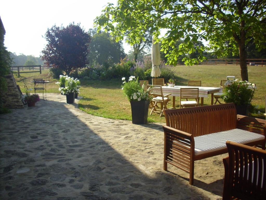 Grand Mainguet Saint-Lambert-la-Potherie Exterior foto